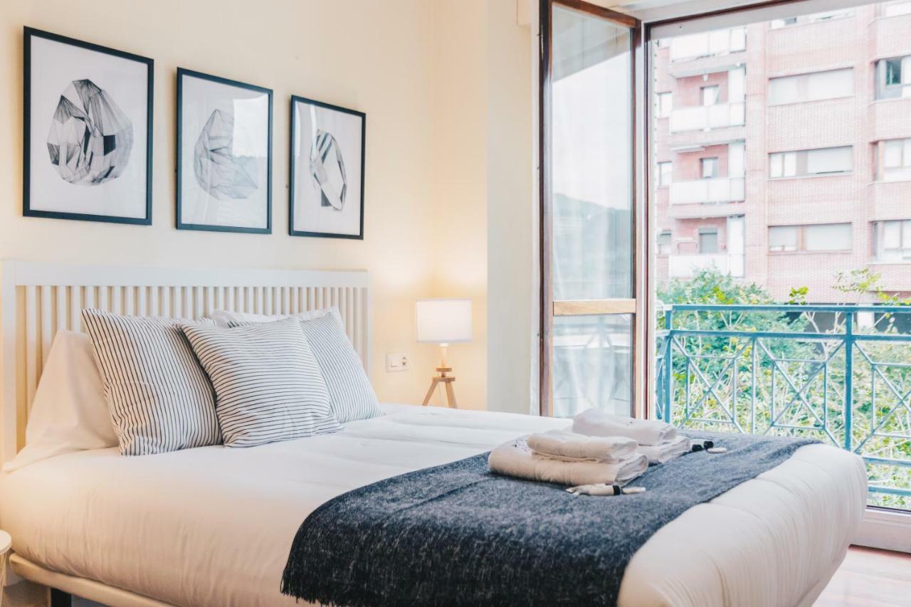 Sani Apartment By People Rentals บิลเบา ภายนอก รูปภาพ